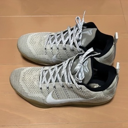 ナイキコービー 11エリート ロー 4KB "ペイルホーズ"