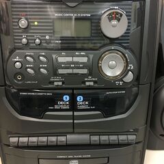 A3111　ミニコンポ　レコード　カセットテープ　CD　ラジオ　スピーカー　マイクジャック　現状品の画像