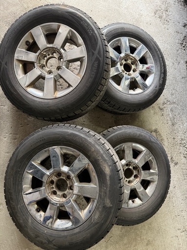 リンカーンナビゲーター等スタッドレスタイヤ