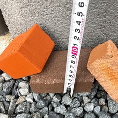 ブリックレンガ レンガ 2個 ハーフ チョコレート ブラウン 茶 ブロックの画像