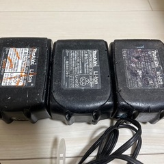 　Makita　バッテリー×3+充電器セットの画像