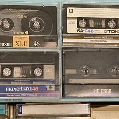 中古カセットテープ　纏めて80本　ケース付きの画像