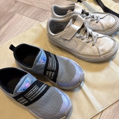 靴　女の子　19センチの画像