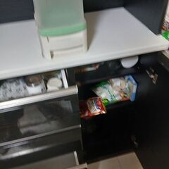 食器棚の画像