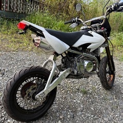9/26まで値引き　MINIMOTO モタード キットバイク 125ccの画像