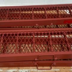 ◆◆◆お引き取り限定◆◆◆スチール製ラダーレール 2本セット 耐荷重800kg トラック積載用スロープ USED品の画像