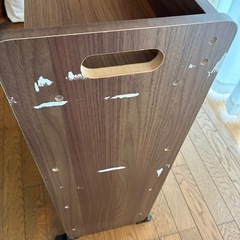 天板付きおもちゃラックの画像