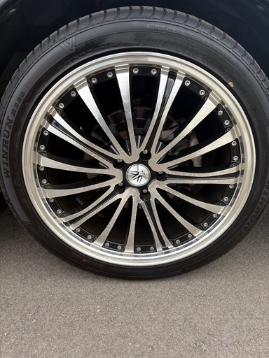 ロクサーニ20インチ