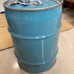 メタル缶の画像