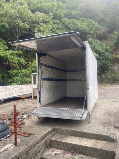 コンテナ　倉庫　物置　道具入れ　