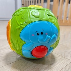 音の鳴るおもちゃ ボールの画像