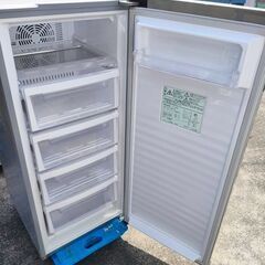 Panasonic 冷凍庫 NR-FZ120B-S 　中古品の画像