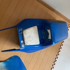 gsx250e フルカウル　シングルシートセットの画像