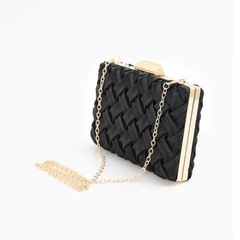 クラッチバッグ 結婚式ブレイドサテン スクエア クラッチ バッグパーティブラックの画像