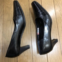 パンプスの画像