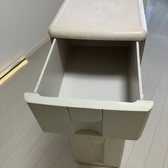 【色焼け清掃済み】三段ゴミ箱50 Lの画像