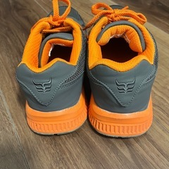 安全靴25.5センチ　WIDE WOLVES　　の画像