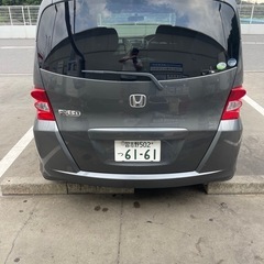 ホンダフリードの画像