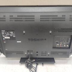 ジ390/ TOSHIBA 東芝 REGZA 32V型 ハイビジョン液晶テレビ 外付けHDD録画対応 32S8 2015年製 リモコン付きの画像