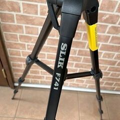 SLIK F741 三脚　中古品の画像