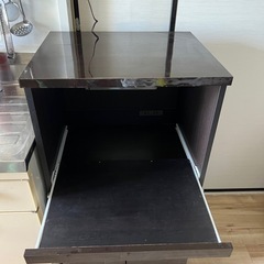 ウッド調 キッチンカウンター レンジラック2穴コンセント付の画像