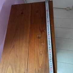 サイドテーブルの画像