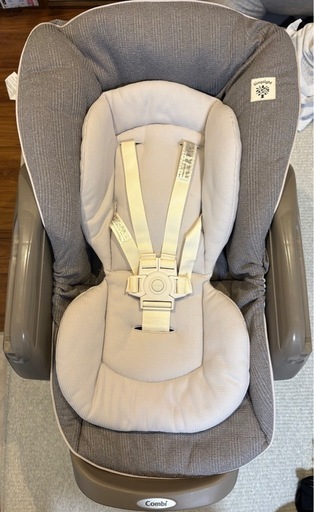 美品！コンビ　電動ハイローチェア