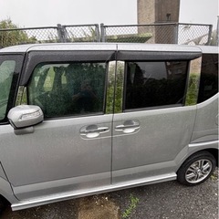 Nボックスカスタムの画像