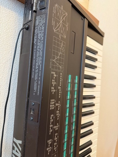 YAMAHA DX7