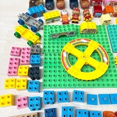 M【中古品】アンパンマン ブロックラボ 大きな観覧車のくるくる遊園地 ブロックバケツ 知育玩具 ホビー用品の画像