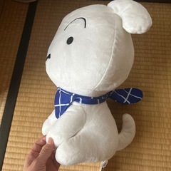【新品タグ付き】クレヨンしんちゃん　しろ　ぬいぐるみの画像