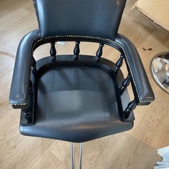 美容室用椅子 2脚 美容室チェア　ヨーロピアン風スタイリングチェア セット椅子　　の画像