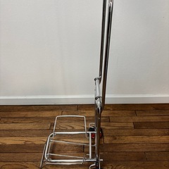 スチール製キャリーカートの画像