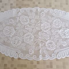 #ホワイトレース #テーブルセンター横69cm /縦35cm　2枚　新品の画像