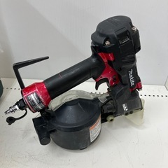 【中古】【店頭引取限定】makita エア釘打ち機　高圧　27500円の画像