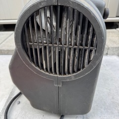 日立コンプレッサーの画像