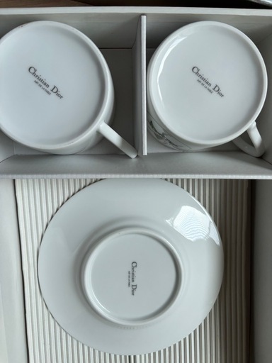 diorカップお皿セット