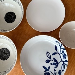 ニトリ 皿 丼  茶碗 まとめ売りの画像