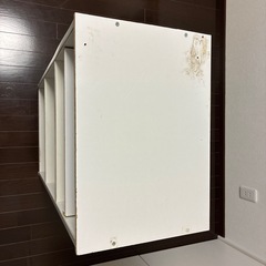 [引渡者決定]白色カラーボックスの画像