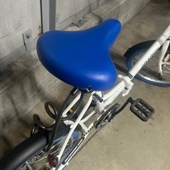 折り畳み自転車　20インチの画像