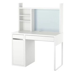 IKEA ミッケ　MICKE　学習机　の画像