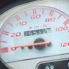 大人気セール‼️100cc車両🩷安心のバッテリー充電済み🔋前後タイヤまだまだ山あり⛰️嬉しいオイル交換済み♻️燃費重視&ピンクナンバー車両お求めの方にオススメ✨ジョグ100✴の画像