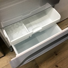 TOSHIBA 3ドア冷蔵庫 2018年製 330L 自動製氷有 中古品 ※野菜室