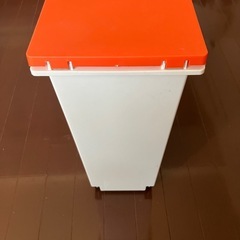 ボックス　ゴミ箱の画像