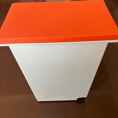 ボックス　ゴミ箱の画像