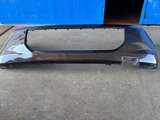 ワゴンRフロントバンパー（傷あり）ブラウン