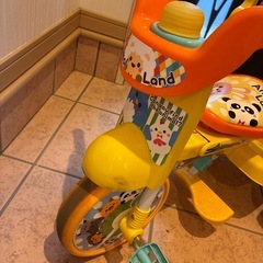 三輪車の画像
