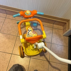 三輪車の画像