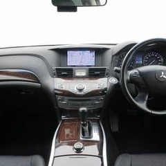 ✨HIDヘッドライト、アルミホイール、ハーフレザーシート、パワーシート、Bluetooth、フルセグナビ、バックカメラ、ETC付き！の画像