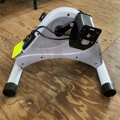 自宅でトレーニング✨電動軽快トレーナー🏋️‍♀️ミニエアロバイクフィットネスバイクはぴねすくらぶダイエット❌健康グッズエクササイズ2024年製HC-102338薄紫黒の画像